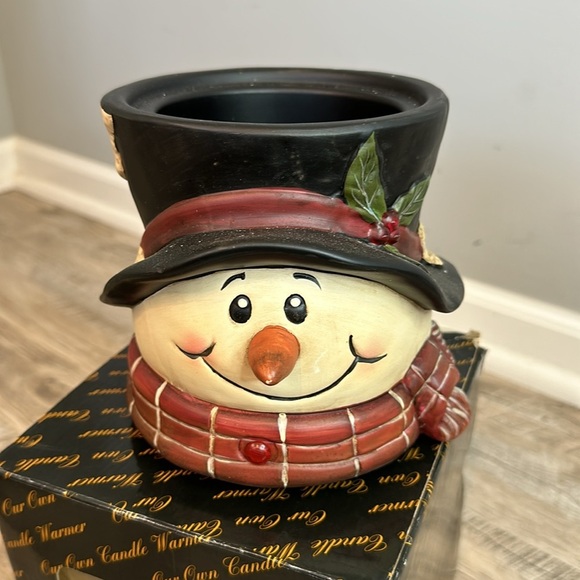 Our Own Snowman Christmas Winter Holiday Candle Warner - Picture 2 of 5